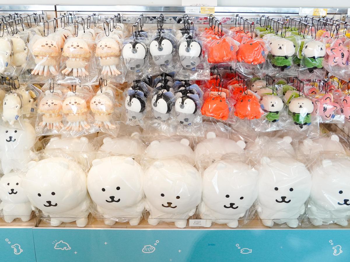 仙台の水族館が「ちいかわ」作者ナガノさんとコラボ パネル設置や