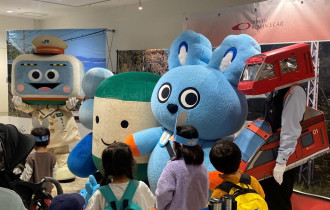 ハローキティが「江ノ電」駅長・駅員に－オリジナルグッズ限定販売へ