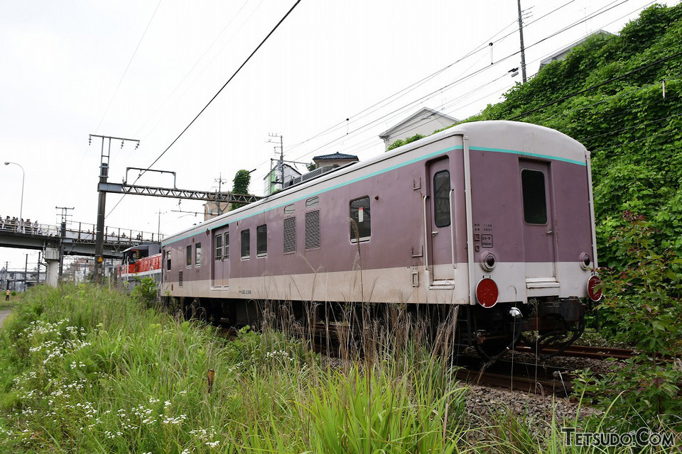 東急がJR東から電源車を搬入、北海道での観光列車運行に向け - 鉄道コム