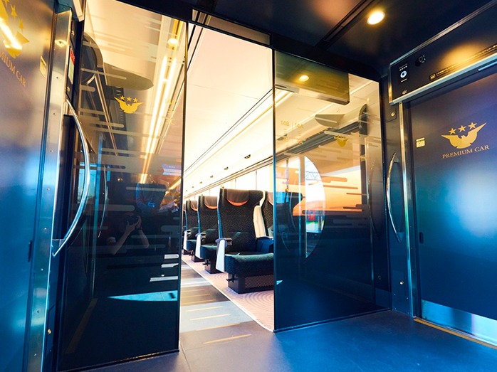 日本の魅力を探そう「京阪電車のプレミアムカー」【近畿日本ツーリスト