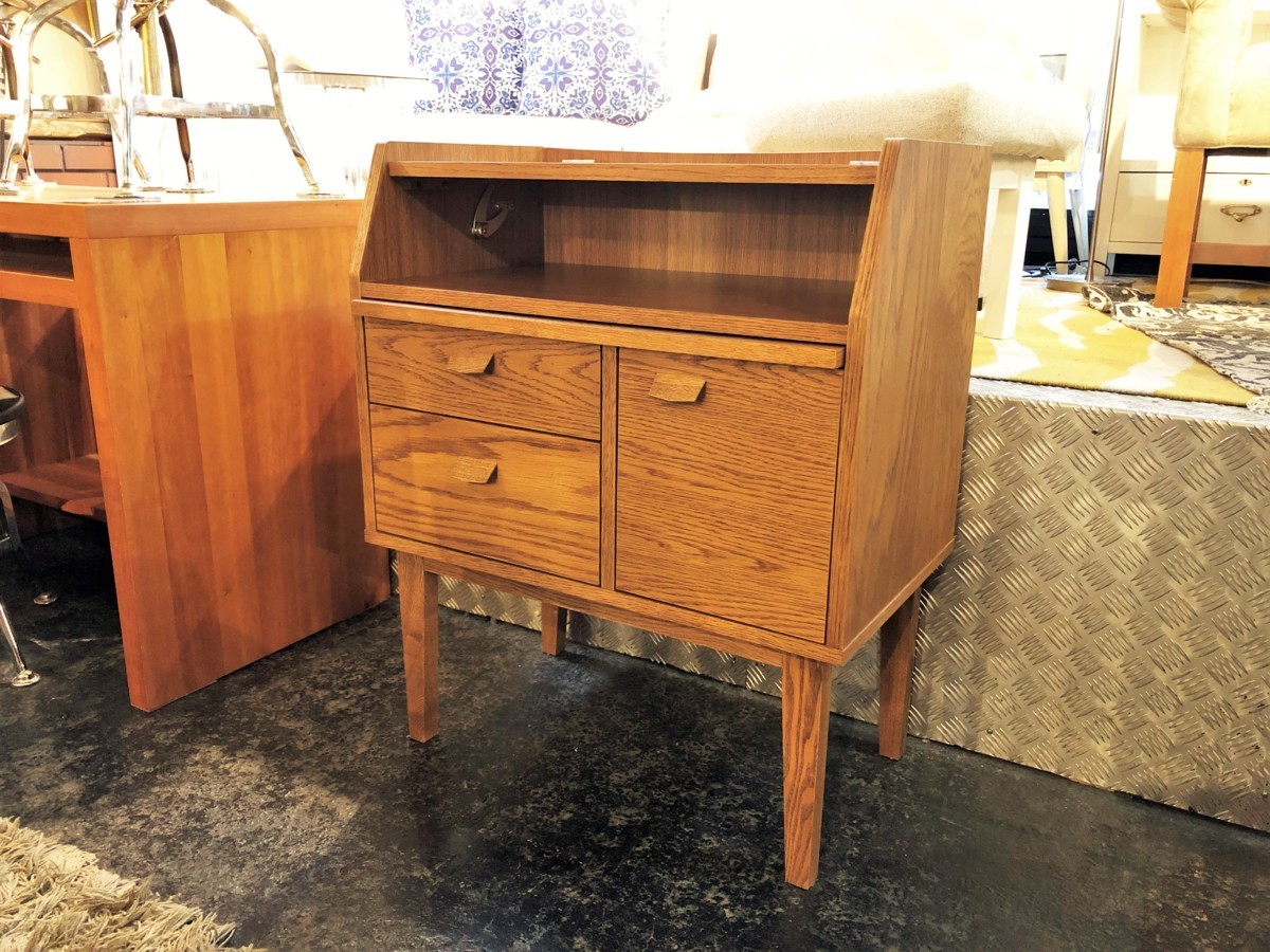 美品 unico/ウニコ KURT クルト ドレッサー オーク材突板 オイル仕上げ