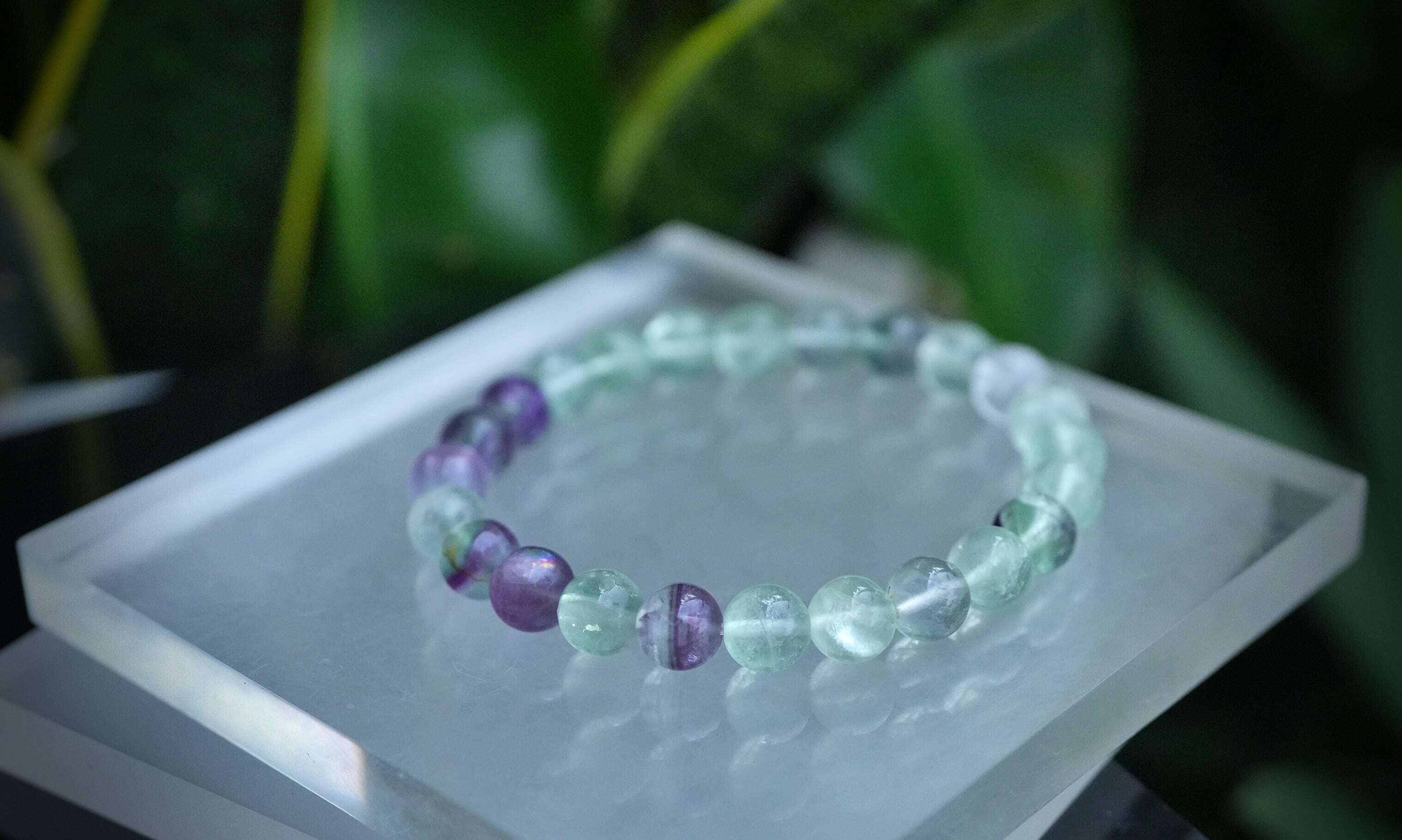 虹入り艶☆フローライト☆ブレスレットs1054 - 【Funky garuda