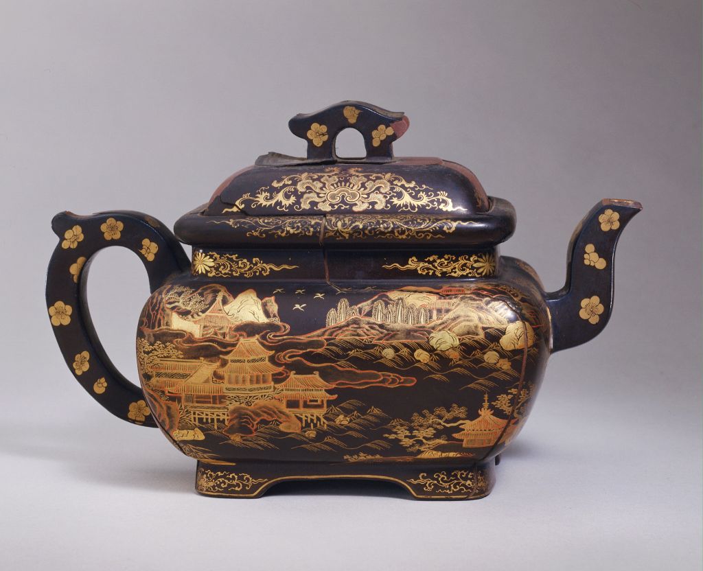 宜兴窑紫砂黑漆描金彩绘方壶- 故宫博物院