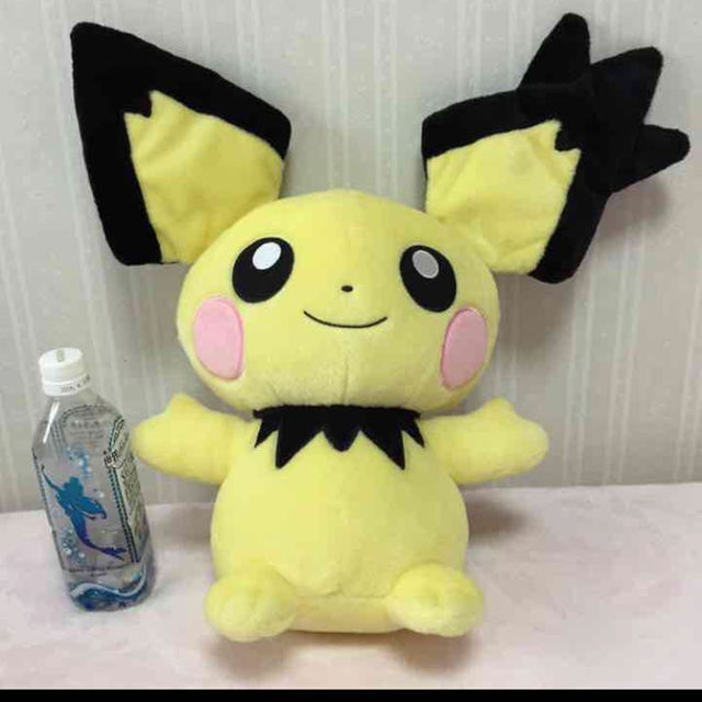 ギザみみピチューぬいぐるみの通販 by ♡｜ラクマ