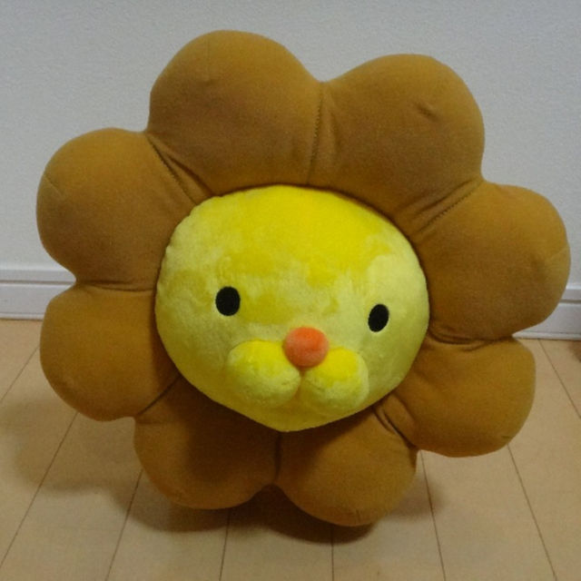 ポン・デ・ライオン でっかいぬいぐるみ ポンデライオン ぬいぐるみの