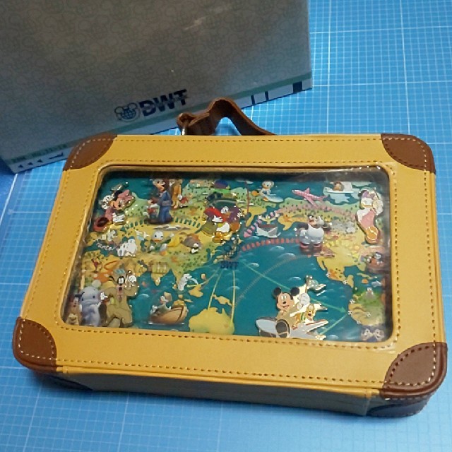 コレクション レア！ 限定ピンバッジセット「DWT ディズニーワールド