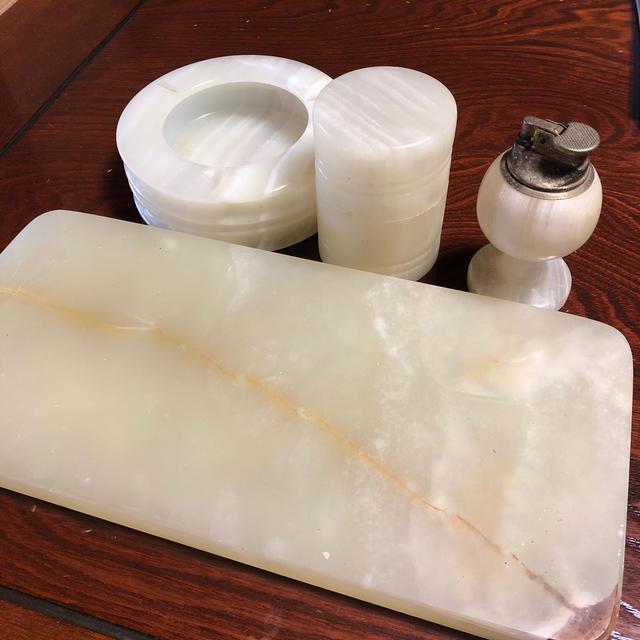 大理石 灰皿セットの通販 by ゆきりん's shop｜ラクマ