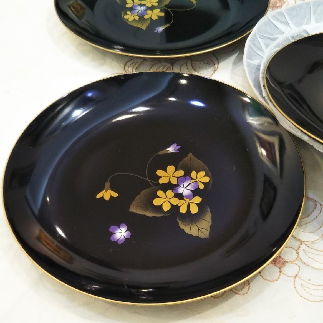 YUKI TORII INTERNATIONAL - 鳥居ユキ 漆器5枚セット『すみれ』の通販