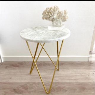 ZARA HOME（机/テーブル）のフリマアイテム一覧