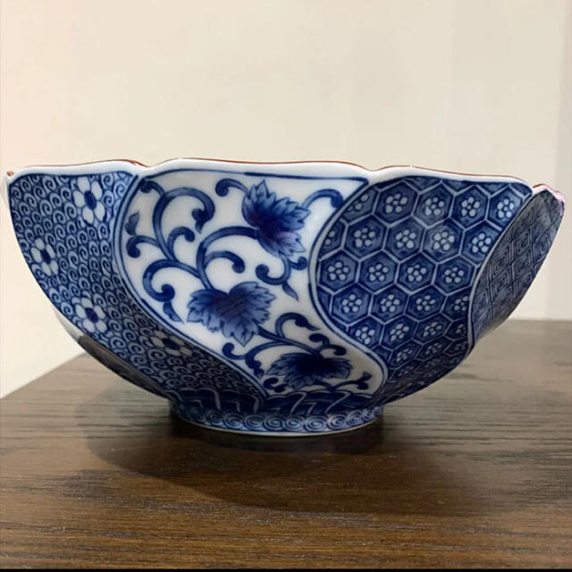 龍峯窯 染付 祥瑞 大鉢 1点の通販 by 花 と 器 と 猫 と .͙✼̥୭⁺｜ラクマ