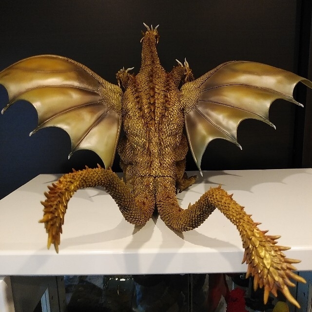 東宝大怪獣シリーズ キングギドラ(2001) 通常版 《翼の裏側に補修跡