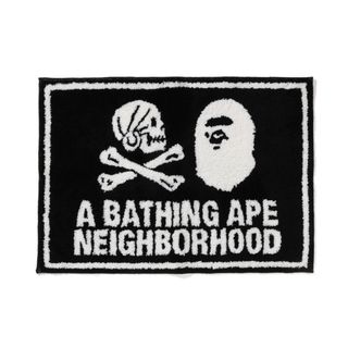 A BATHING APE（ラグ/カーペット/マット）のフリマアイテム一覧