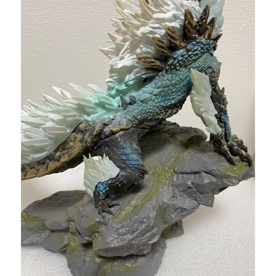 モンスターハンター フィギュア ジンオウガ PVC製品 ガレージキット の