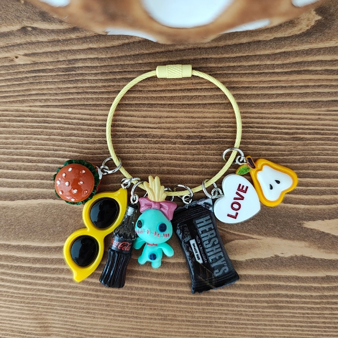 リロ&スティッチ - レア SUPスティッチキーホルダー・スクランプ