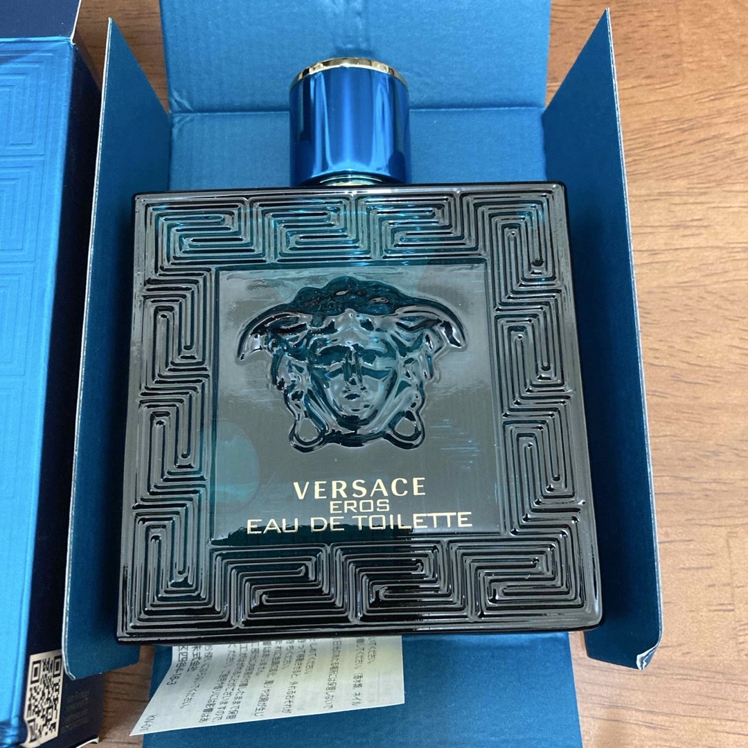 VERSACE - (新品同様)ヴェルサーチ エロス オードトワレ(100mL)の通販