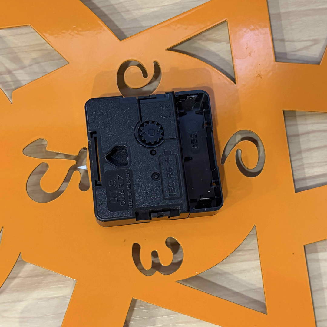 アルティ エ メスティエリ オレンジ色 掛時計 子供部屋に アルティ エ