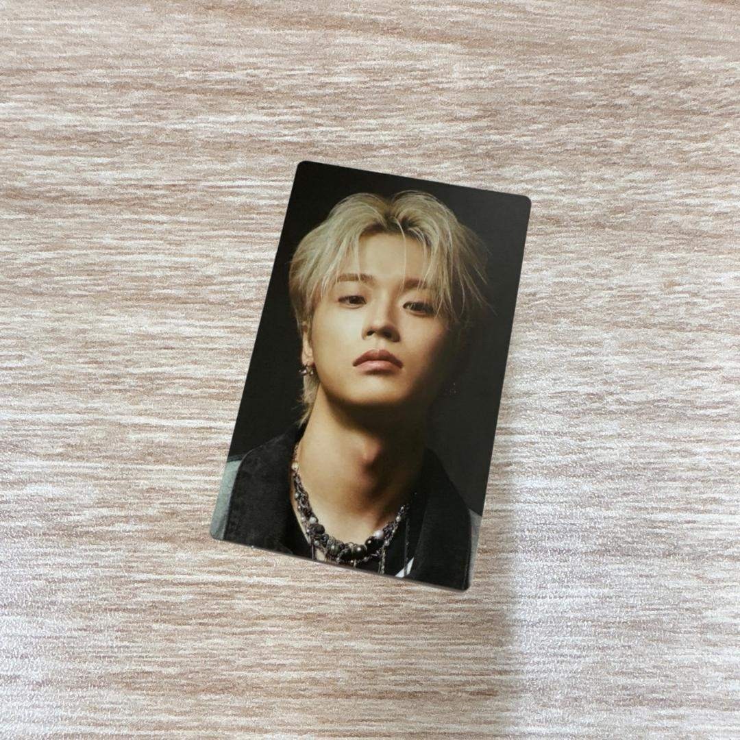 MAZZEL “Only You” ソロフォトカードB TAKUTOの通販 by な's shop｜ラクマ