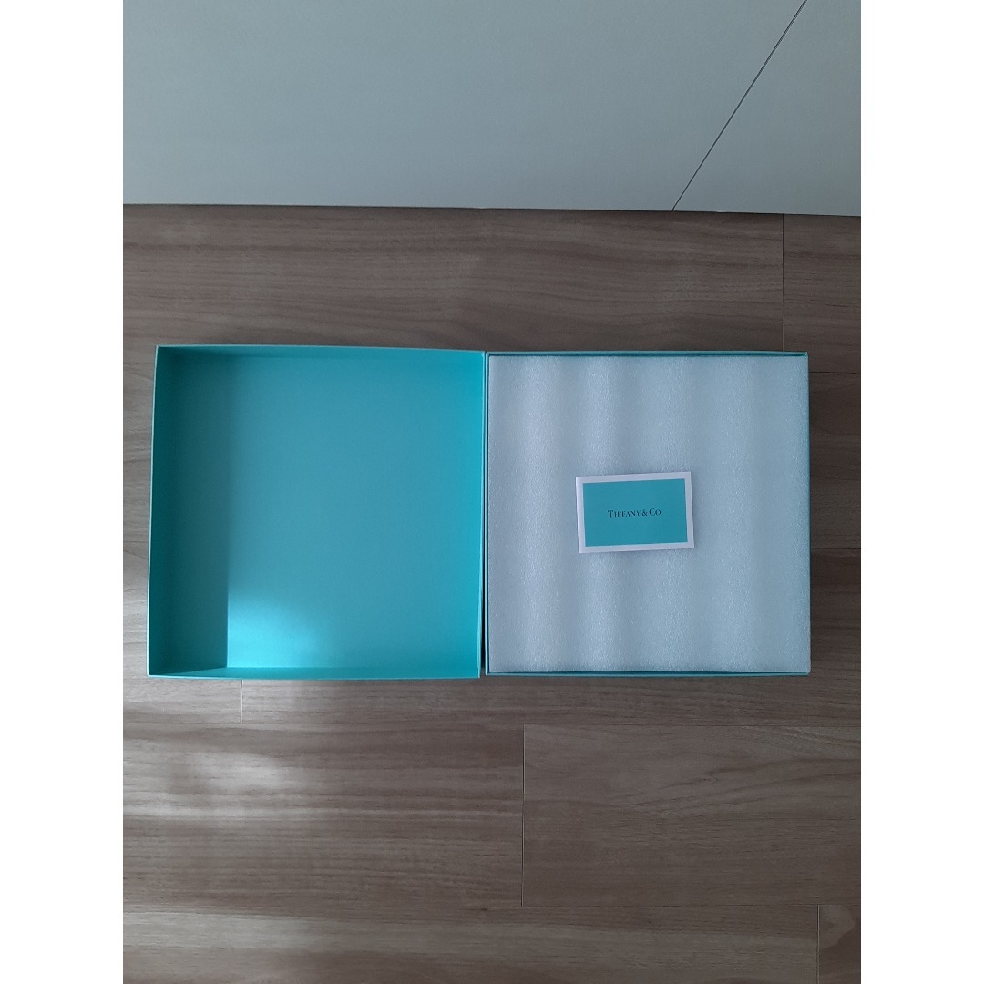 Tiffany & Co. - ティファニーブルーボックスプレートの通販 by