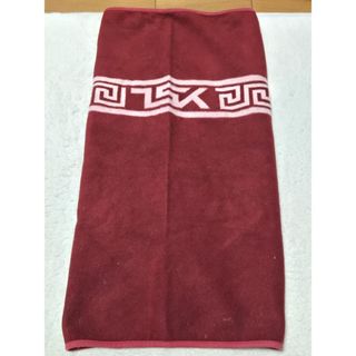 Yves Saint Laurent（毛布）のフリマアイテム一覧