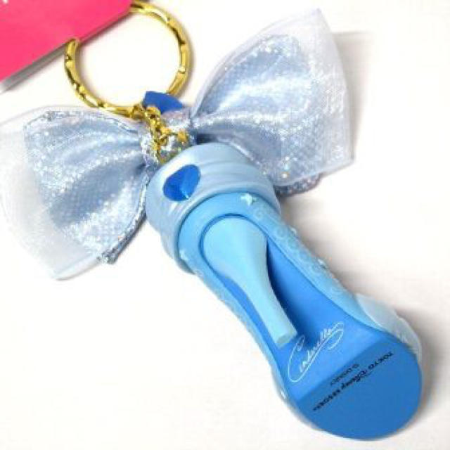 Disney - ディズニー プリンセス シンデレラ ヒール キーホルダーの