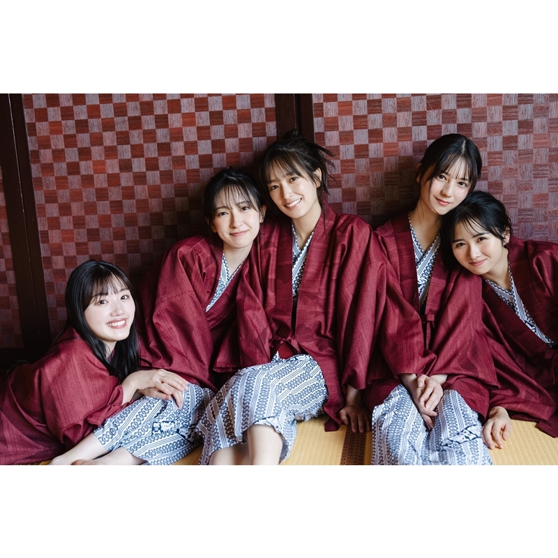 HMV&BOOKS online限定特典：土生瑞穂（櫻坂46）ポストカード》B.L.T.