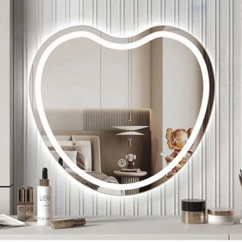 壁掛けLEDミラー ハート型 激安通販 | 調光 除霧 防湿 女優ウォール