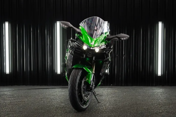 Motos Kawasaki Ninja H2 SX SE 998cc no Brasil