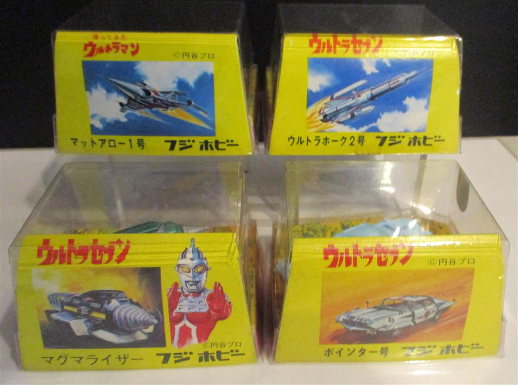 フジホビー ダイカミニ 4箱セット ウルトラセブン/帰ってきたウルトラマン