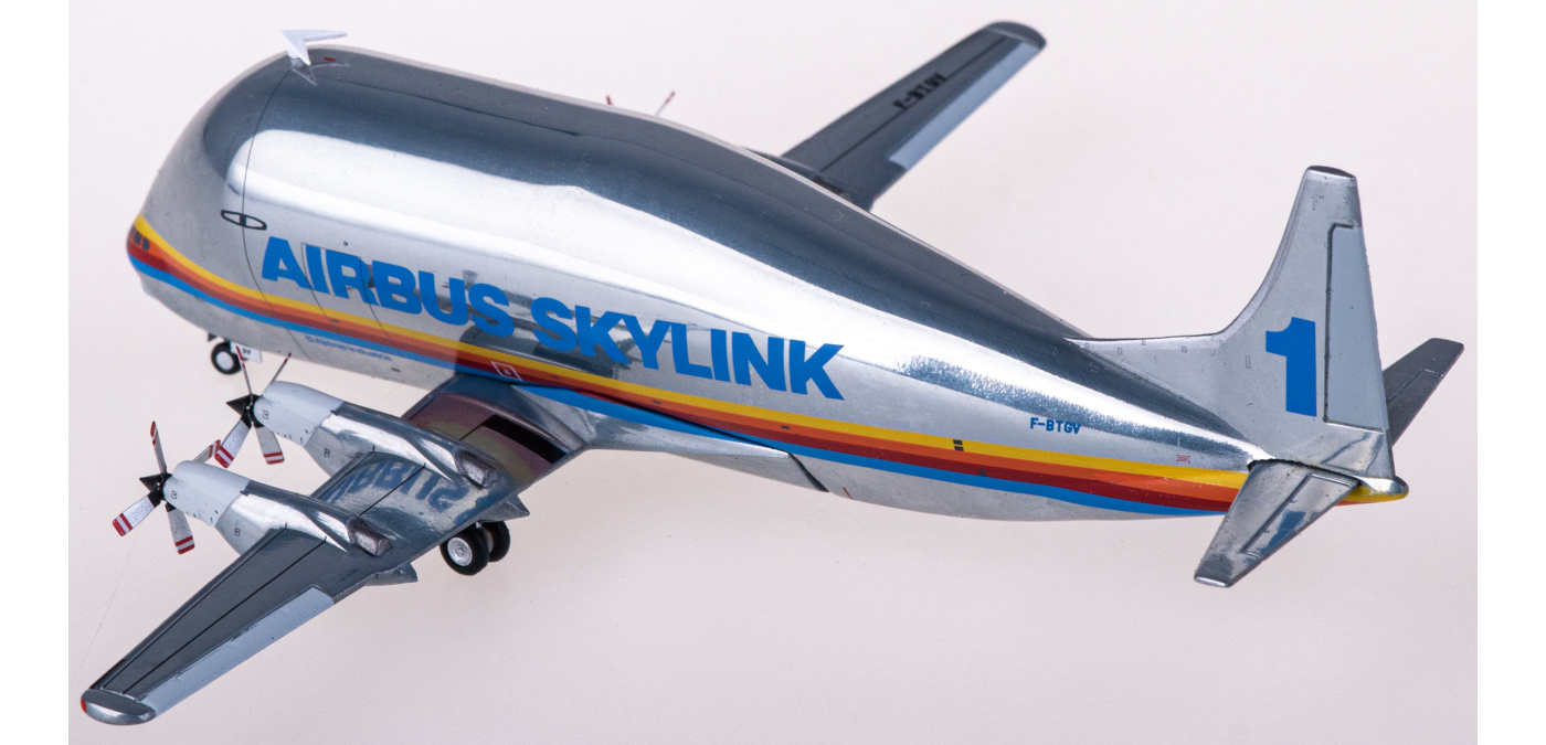 LH4298 Airbus Aero Spacelines B-377SGT Super Guppy F-BTGV + 蒙皮