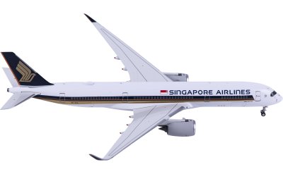 PH04346 Japan Airlines 日本航空Boeing 767-300ER JA621J Phoenix 1