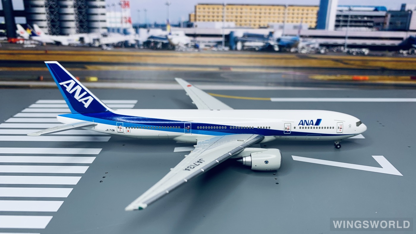 Hogan 1:400 Boeing 777-200 ANA 全日空NH40022 JA713A 的照片作者