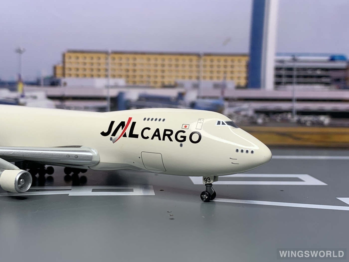 Dragon Models 1:400 Boeing 747-200 Japan Airlines 日本航空55487
