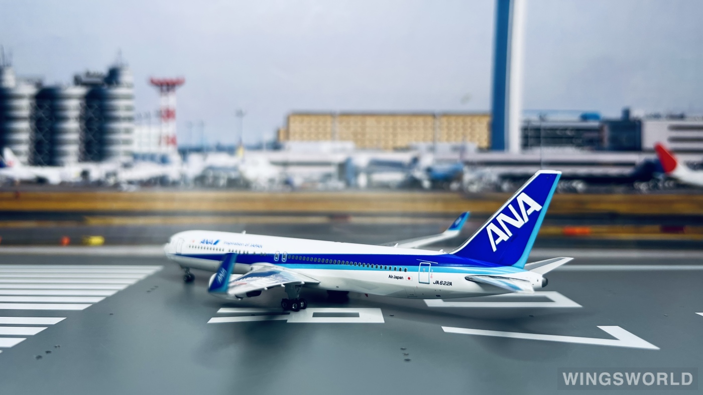 Phoenix 1:400 Boeing 767-300ER ANA 全日空PH04472 JA622A 的照片作者