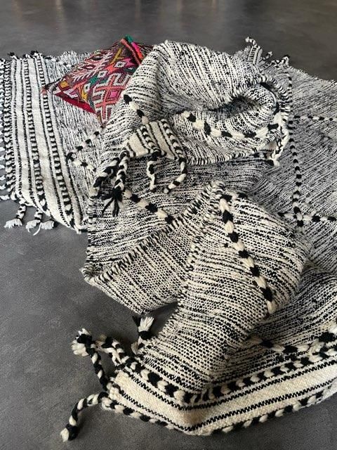 モロッコラグ「ZANAFIキリムキャメル」ブジャァッド産 ウール手織りラグ