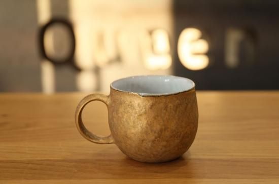 村上 躍 - queen and the chair