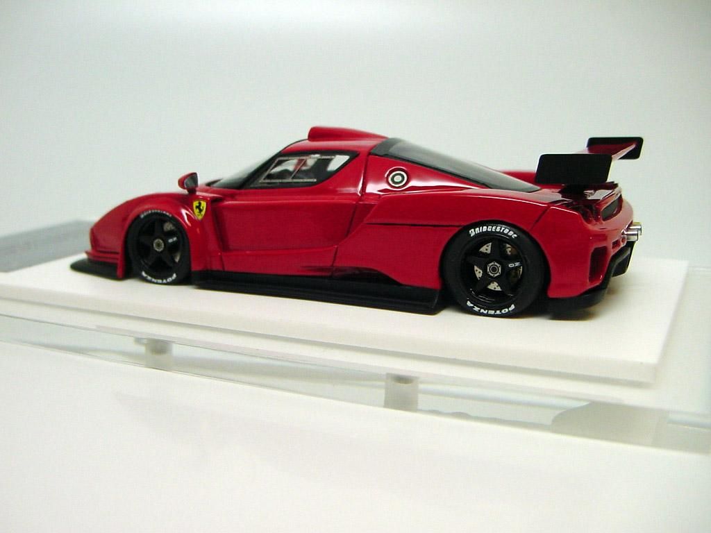 1/43 D&G Ferrari Enzo GT Concept 2002 - 【MR BBR MakeUp LOOKSMART