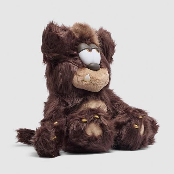 VERDY × DOVER STREET MARKET / VISTY PLUSH DOLL - GANGSTA MARKET