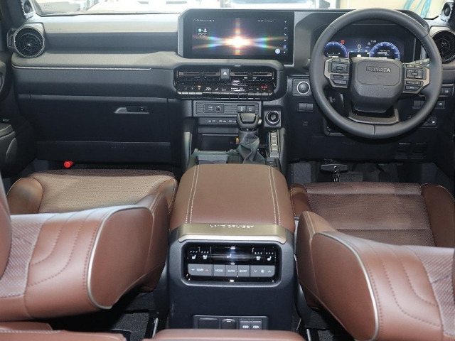 トヨタ ランドクルーザー250 2.8 ZX ファースト エディション