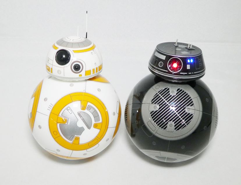 最新作公開記念】スマホで動く「スター・ウォーズ」のドロイド4種類と