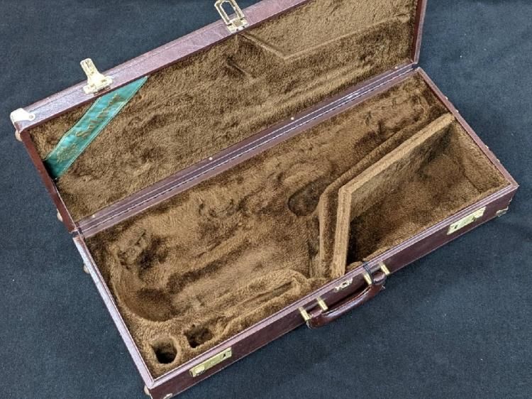 セルマー アルトサックス用ケース 鍵付き【服部管楽器】 - 服部管楽器