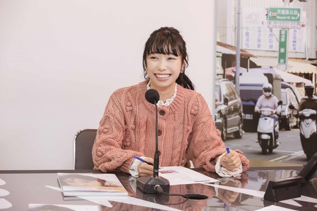 ラブライブ！サンシャイン!!』の津島善子役・小林愛香の1st写真集が