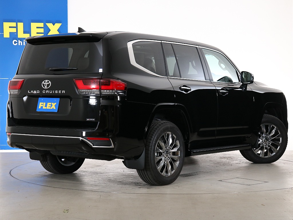 トヨタ ランドクルーザー300 3.3 ZX ディーゼルターボ 4WD(R05年式,0.4