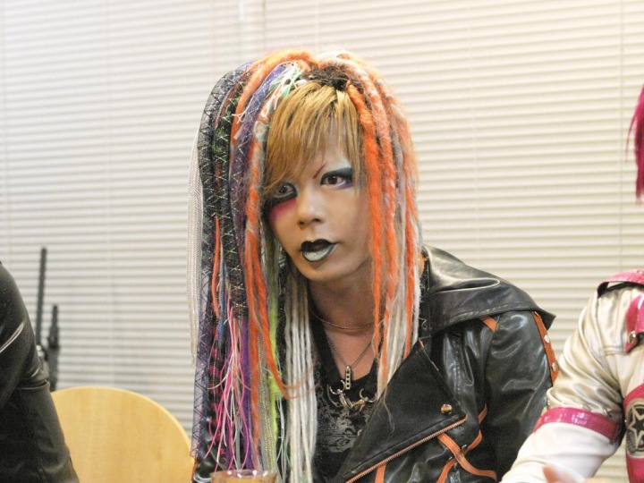 UCHUSENTAI:NOIZのライヴ音源『JAPAN TOY'S PANIC TOUR KING OF ONEMAN