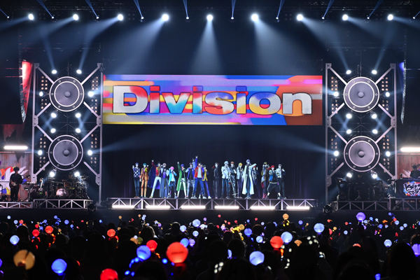 ヒプマイ初の3DCGライヴ熱狂溢れた公演レポートが到着 - News - OTOTOY