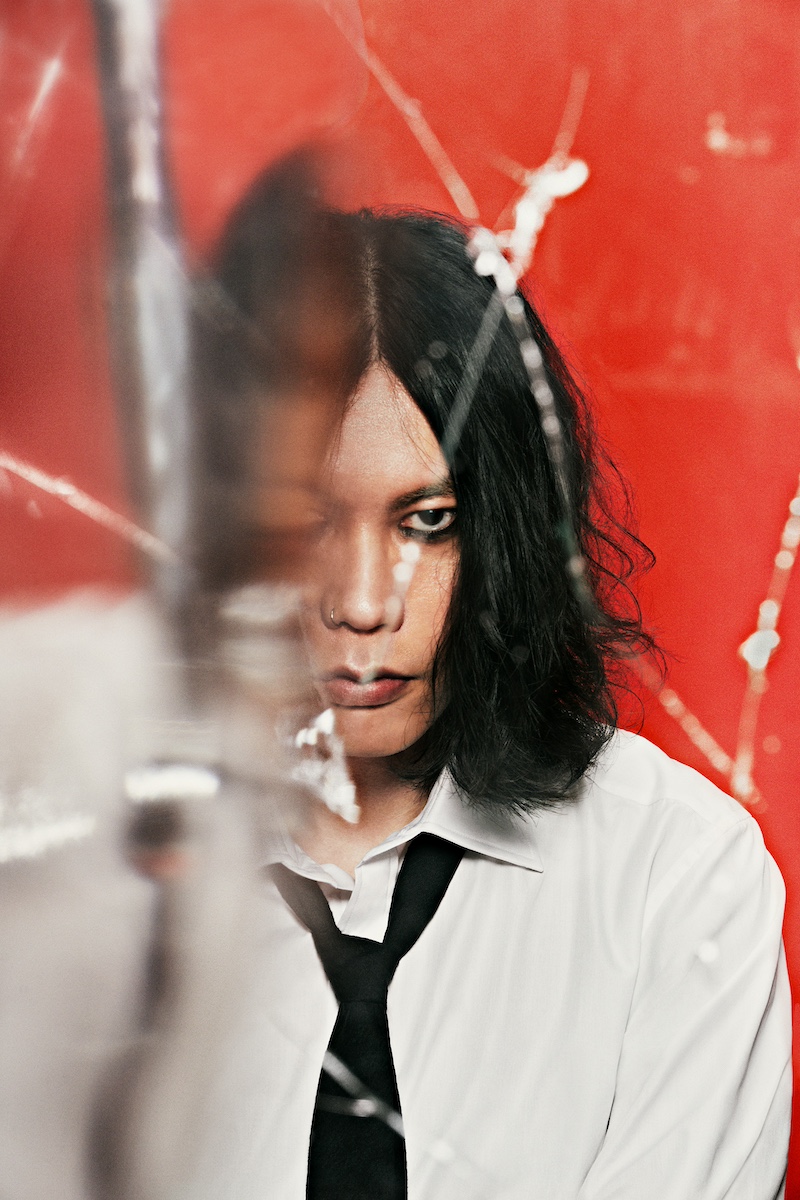 米津玄師、劇場版〈チェンソーマン レゼ篇〉主題歌アー写公開 - News