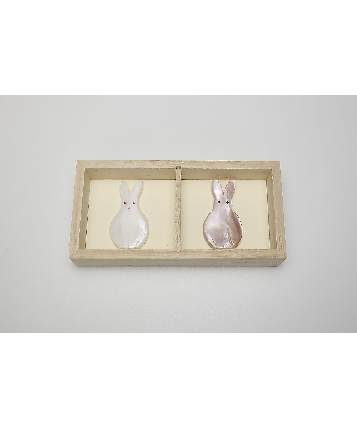 0422392001722_1?$VS_1500$