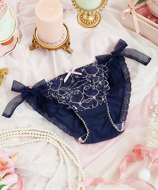 ヘルティー リボンショーツ（2002581794） | Risa Magli