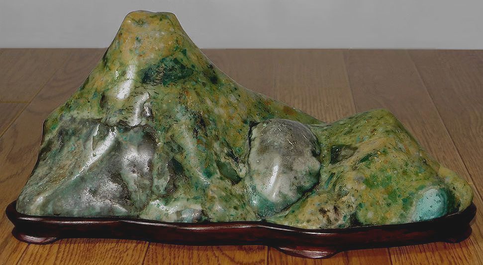 山水石美術館」 長崎翡翠・若桜翡翠・利根川翡翠・荒川翡翠・三沢翡翠