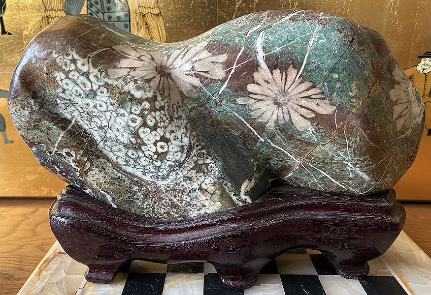 緋山酔恭「山水石美術館」 日本の美がここにある！！ 全国の水石・美石