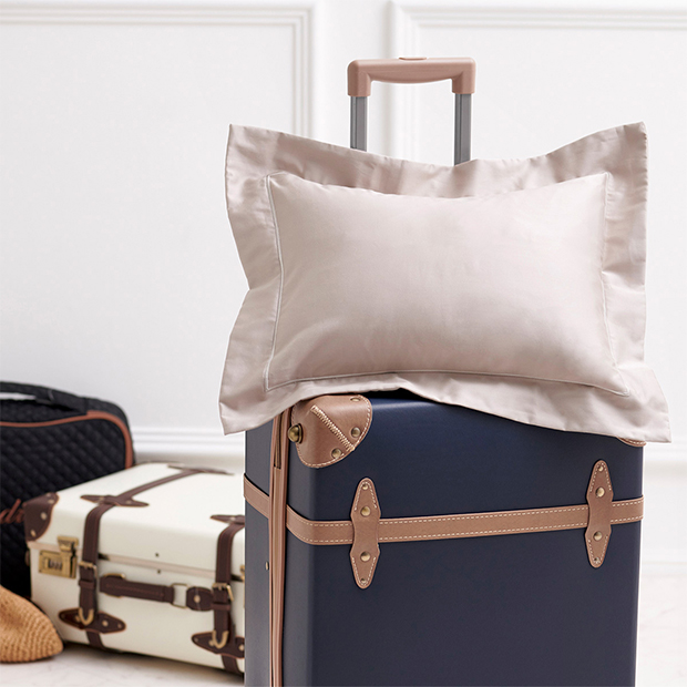 JALとっておきの逸品｜〔ホテルライクインテリア〕トラベルダウン